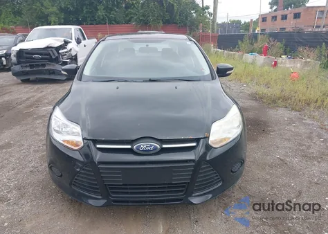 2013 Ford Focus Se z USA, uszkodzony, nr VIN 1FADP3F21DL262076